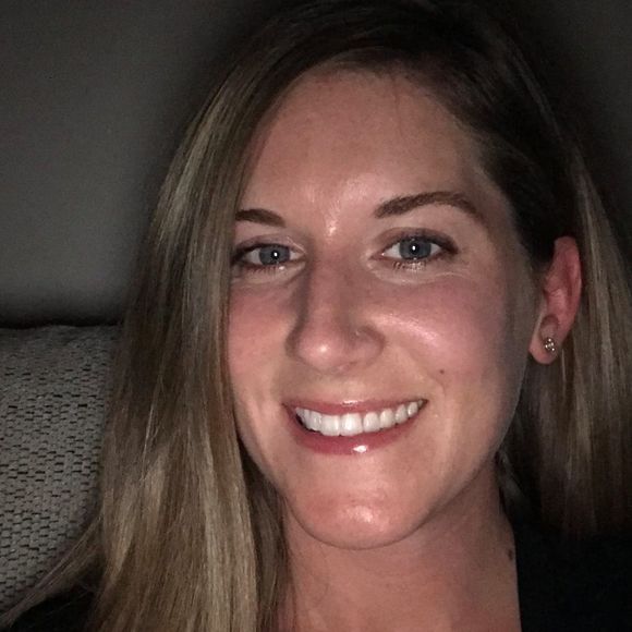 Meet your Posher, Amy - Picture 1 of 1